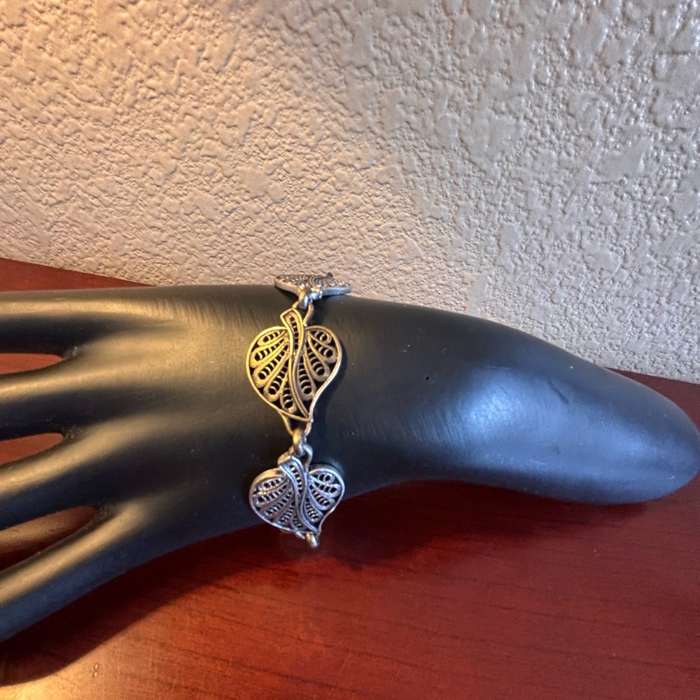 Lucky Brand Ornate Leaf Link Bracelet - Picture 5 of 6